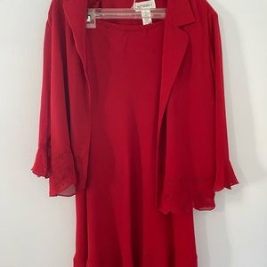 Women’s Red Skirt Suit: Women’s 18